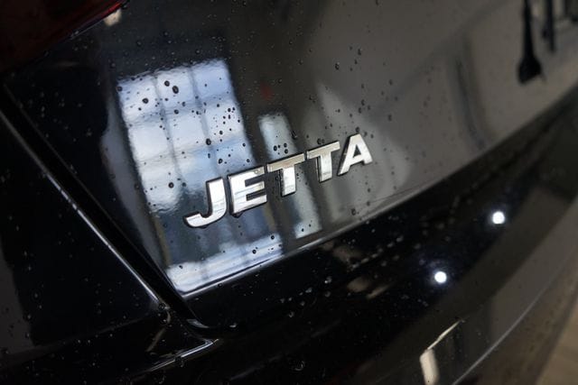 Thumbnail: 2021 Volkswagen Jetta - 13