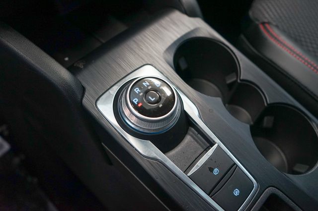 Thumbnail: 2025 Ford Escape - 17