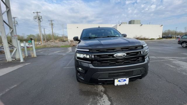 Thumbnail: 2022 Ford Expedition - 3