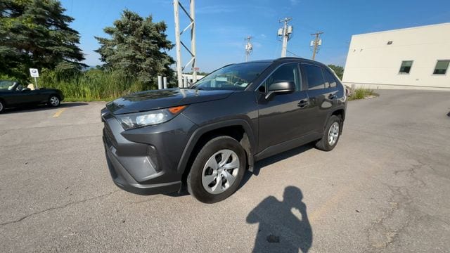 Thumbnail: 2020 Toyota RAV4 - 4
