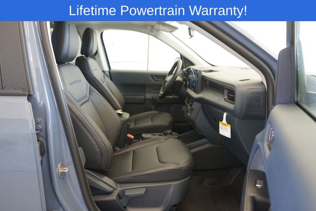 Thumbnail: 2025 Ford Maverick - 32