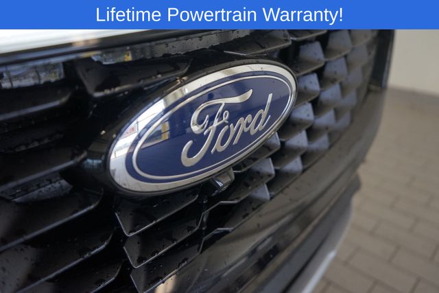 Thumbnail: 2025 Ford Escape - 18