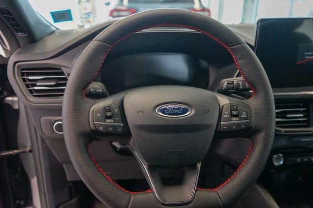 Thumbnail: 2025 Ford Escape - 16