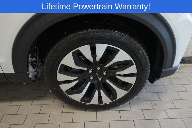 Thumbnail: 2026 Ford Explorer - 8