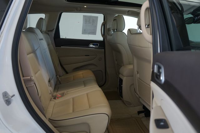 Thumbnail: 2018 Jeep Grand Cherokee - 32