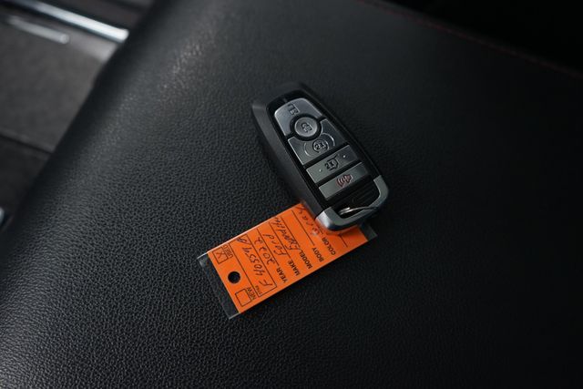 Thumbnail: 2022 Ford Expedition - 30