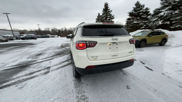 Thumbnail: 2018 Jeep Compass - 8