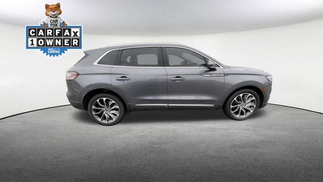 Thumbnail: 2022 Lincoln Nautilus - 10