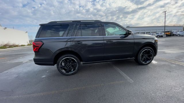 Thumbnail: 2022 Ford Expedition - 11