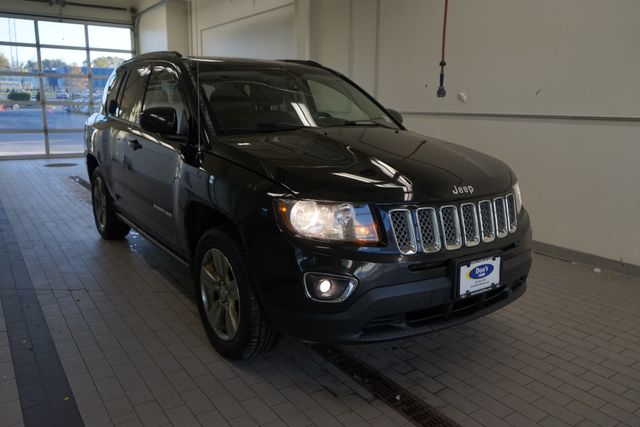 Thumbnail: 2015 Jeep Compass - 16