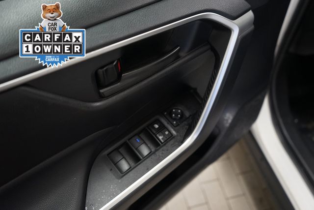 Thumbnail: 2021 Toyota RAV4 - 11