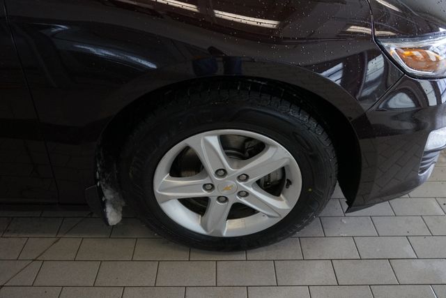 Thumbnail: 2021 Chevrolet Malibu - 15