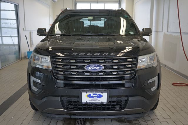 Thumbnail: 2017 Ford Explorer - 17