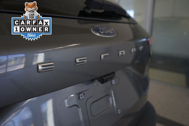 Thumbnail: 2022 Ford Escape - 13