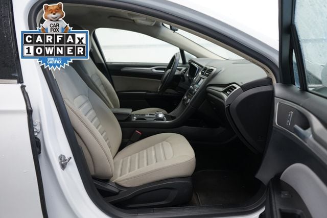 Thumbnail: 2018 Ford Fusion - 32