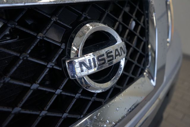 Thumbnail: 2009 Nissan Frontier - 18