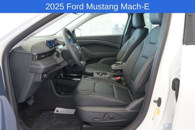 Thumbnail: 2025 Ford Mustang Mach-E - 19