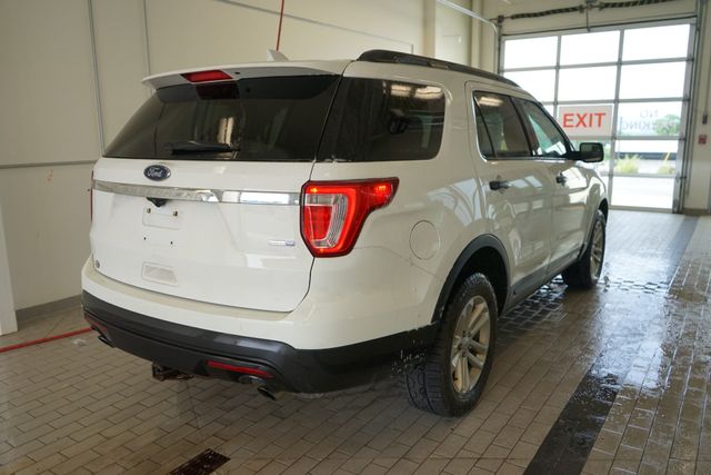Thumbnail: 2017 Ford Explorer - 14