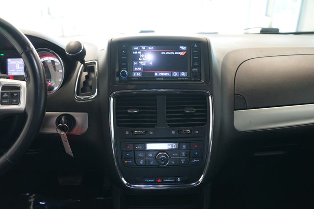 2019 Dodge Grand Caravan GT 27