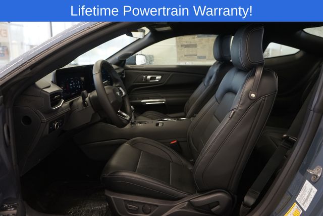 Thumbnail: 2026 Ford Mustang - 18