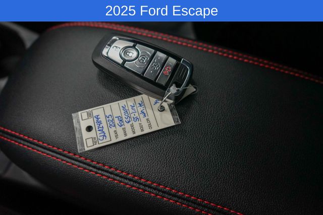 Thumbnail: 2025 Ford Escape - 18