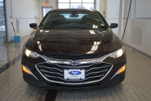 Thumbnail: 2021 Chevrolet Malibu - 17