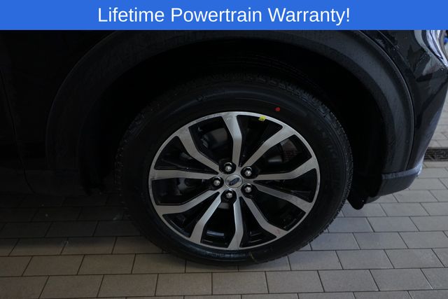 Thumbnail: 2026 Ford Explorer - 16