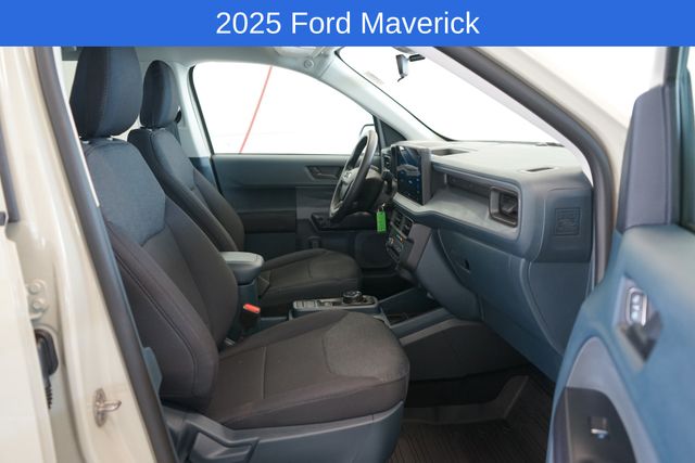 Thumbnail: 2025 Ford Maverick - 32