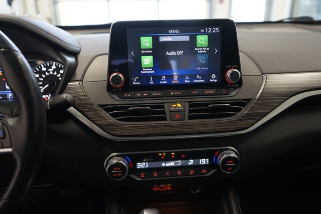 Thumbnail: 2019 Nissan Altima - 14