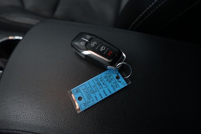 Thumbnail: 2017 Ford Explorer - 26