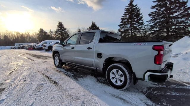 Thumbnail: 2023 Chevrolet Silverado 1500 - 7
