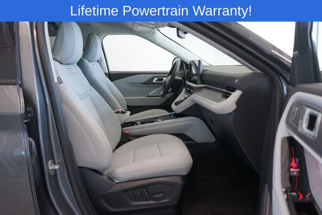 Thumbnail: 2026 Ford Explorer - 34
