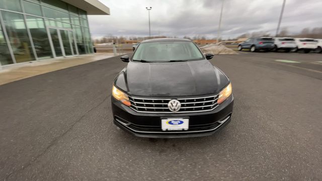 Thumbnail: 2019 Volkswagen Passat - 3