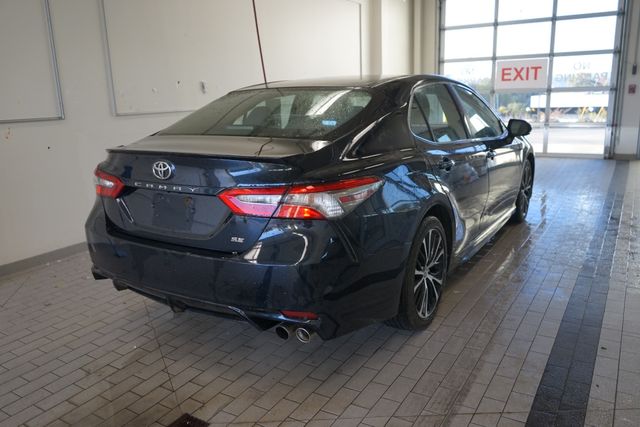 Thumbnail: 2018 Toyota Camry - 13