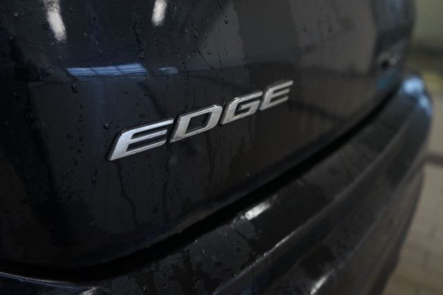 Thumbnail: 2020 Ford Edge - 13