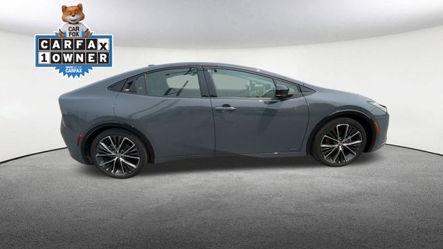 Thumbnail: 2024 Toyota Prius - 10