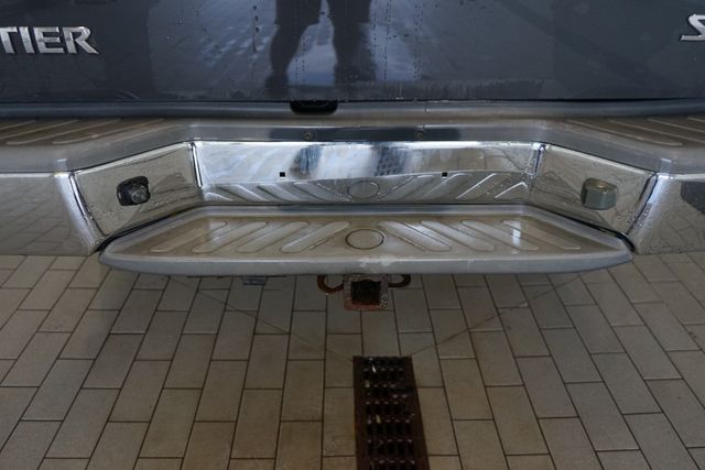2012 Nissan Frontier SV 14