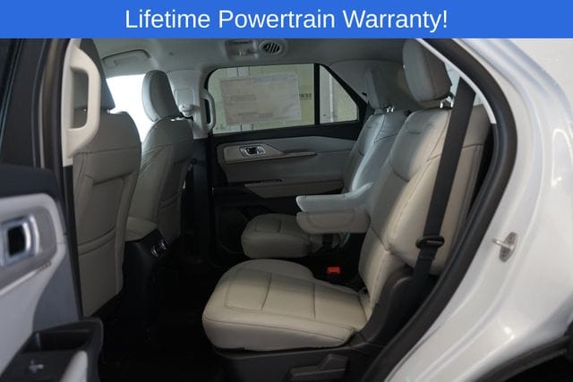 Thumbnail: 2026 Ford Explorer - 30