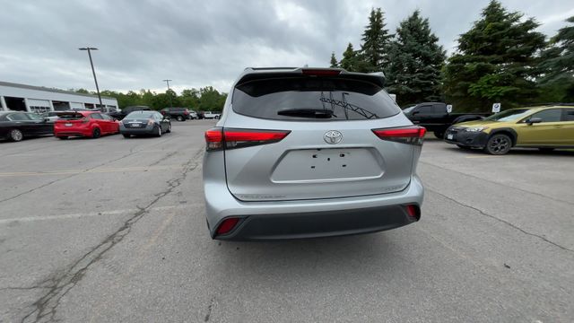 2021 Toyota Highlander XLE 7
