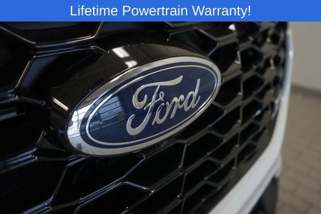 Thumbnail: 2025 Ford Explorer - 11
