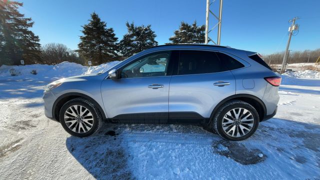 Thumbnail: 2022 Ford Escape - 6