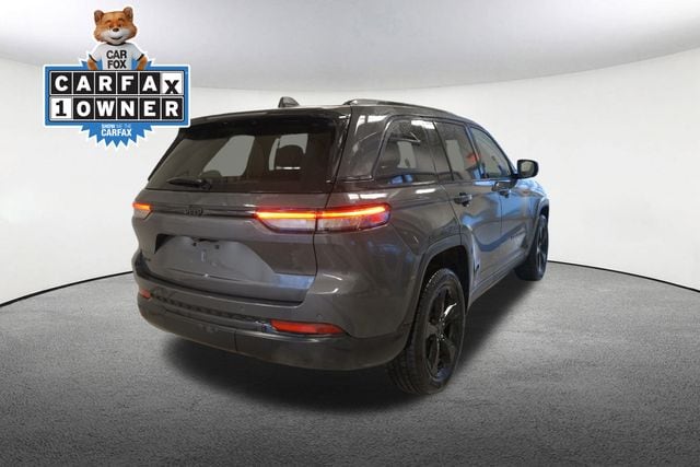 Thumbnail: 2023 Jeep Grand Cherokee - 5