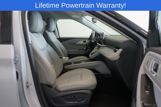 Thumbnail: 2026 Ford Explorer - 34