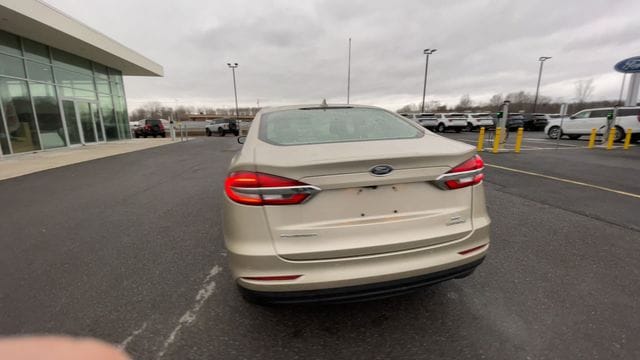 Thumbnail: 2019 Ford Fusion - 8