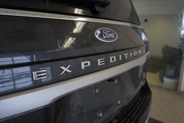 Thumbnail: 2023 Ford Expedition MAX - 13