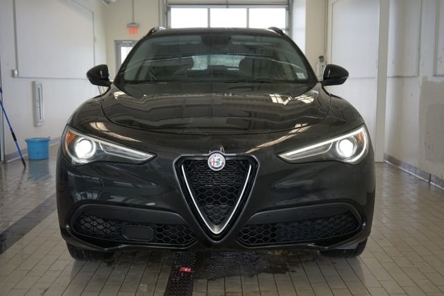 Thumbnail: 2018 Alfa Romeo Stelvio - 17