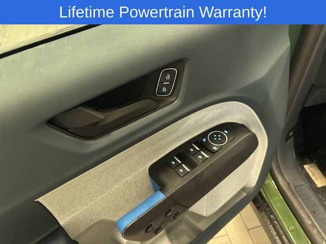 Thumbnail: 2025 Ford Maverick - 15