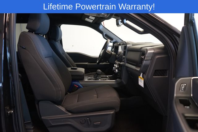 Thumbnail: 2025 Ford F-150 - 32