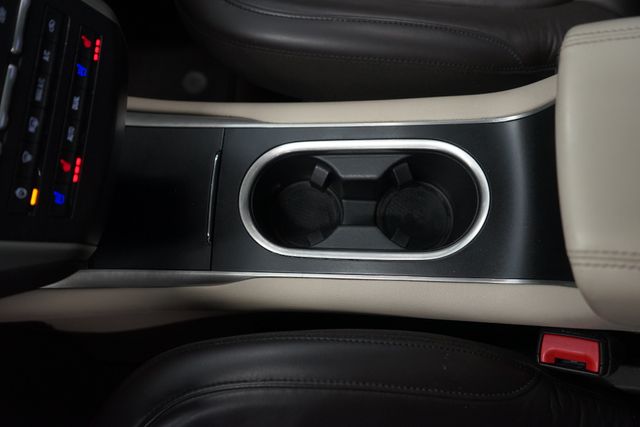 Thumbnail: 2019 Lincoln MKC - 24