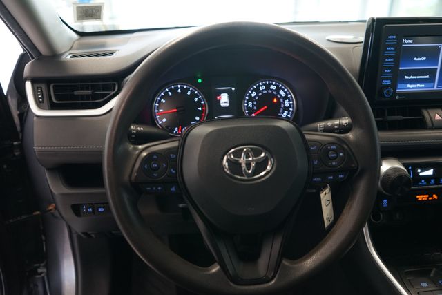 Thumbnail: 2020 Toyota RAV4 - 20
